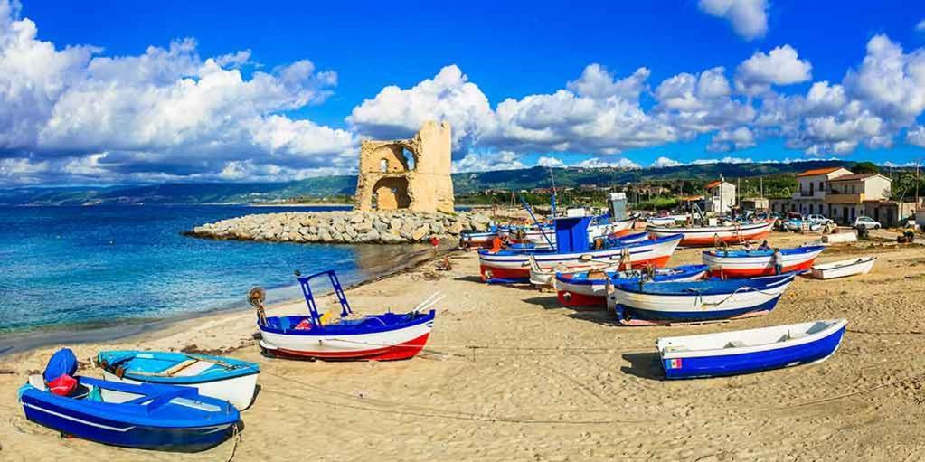 La Casetta Di Ulisse Minicasa Per Amici Vibo Valentia Exterior photo